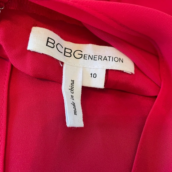 BCBGeneration georgette dress in ruby red size 10, ruffle front Host Pick🎉 NWOT - Picture 7 of 7